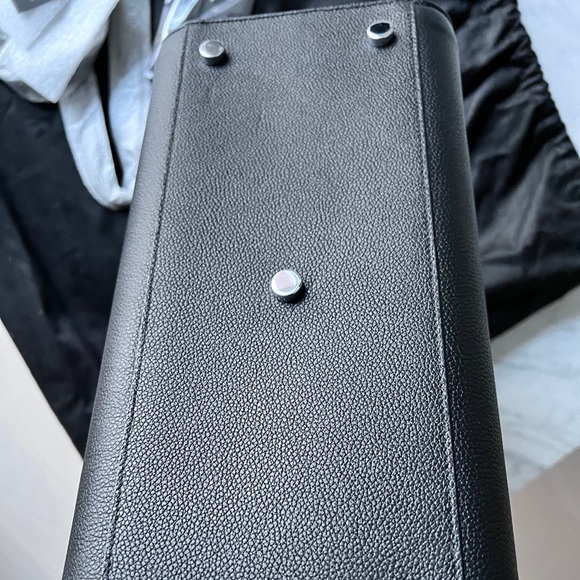 Saint Laurent Small Sac de Jour Black Grainy Calf - Picture 5 of 9